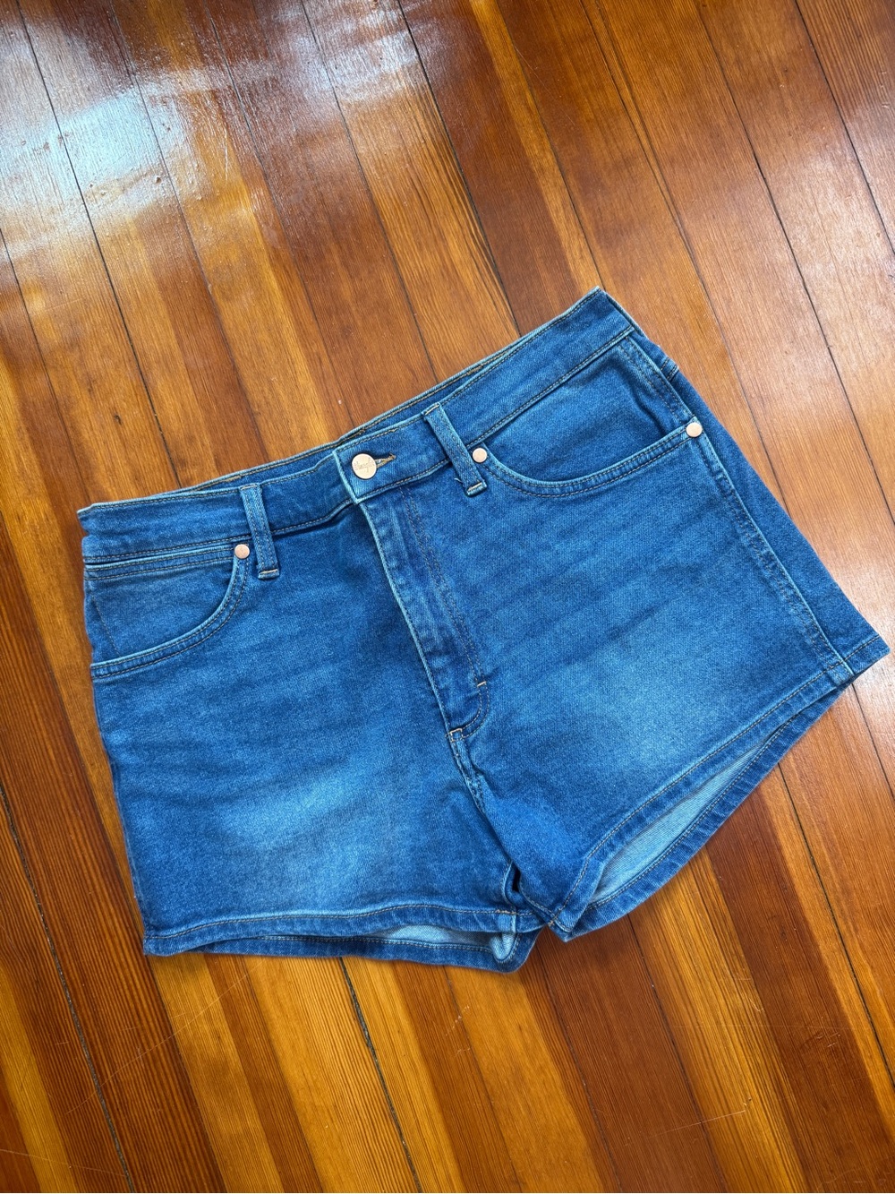 Wrangler Blue Denim Shorts with stretch
